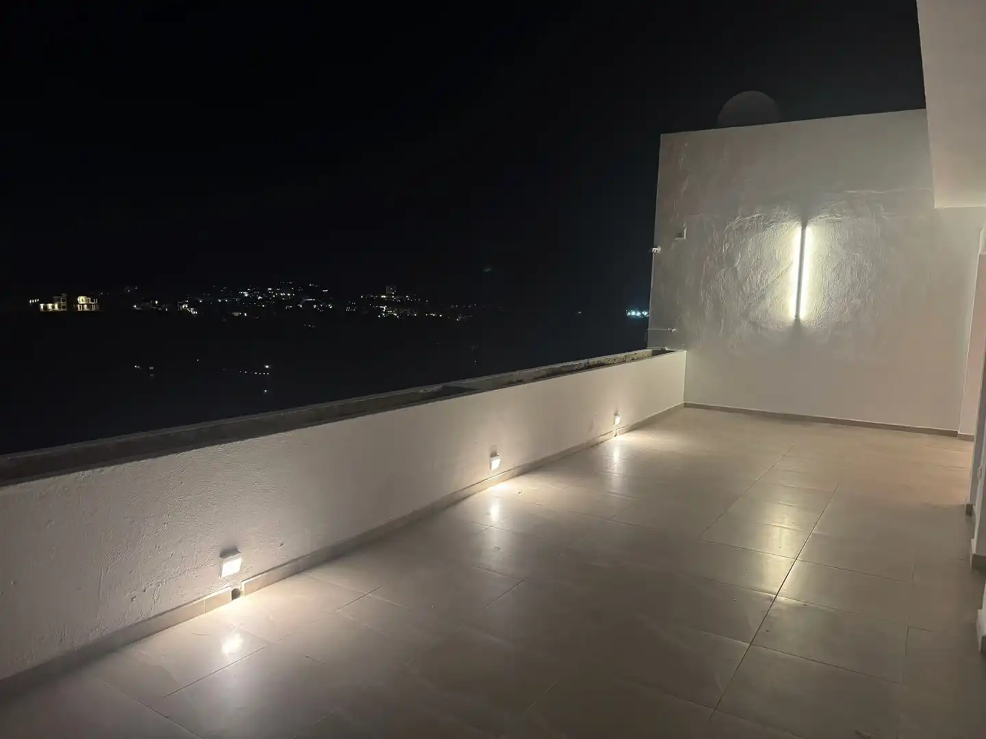 Apartamento con piscina en venta en La Quinta, imagen 8