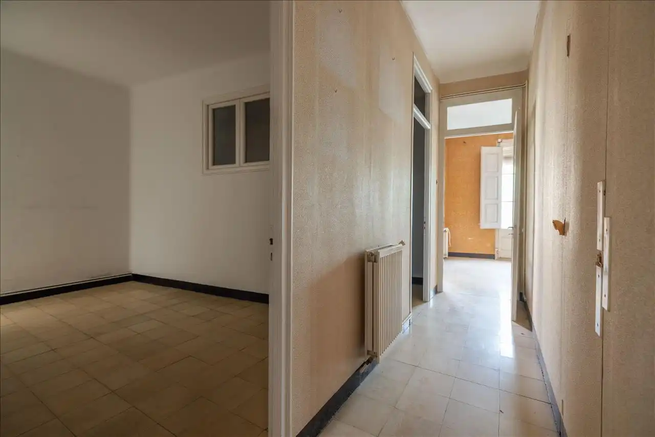 Flat for sale in Falset  with Terrace