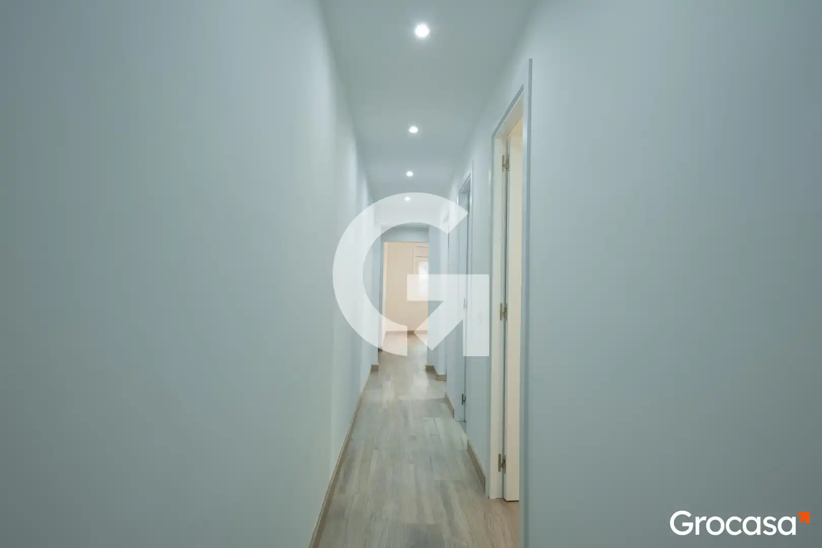 Piso en venta en Barcelona con Aire acondicionado, Calefacción y Horno