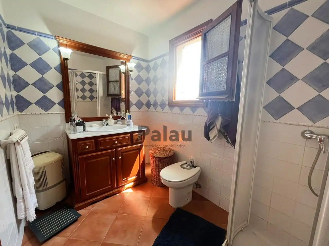 Bany de Casa o xalet en venda en Ciutadella de Menorca amb Aire condicionat, Jardí privat i Terrassa