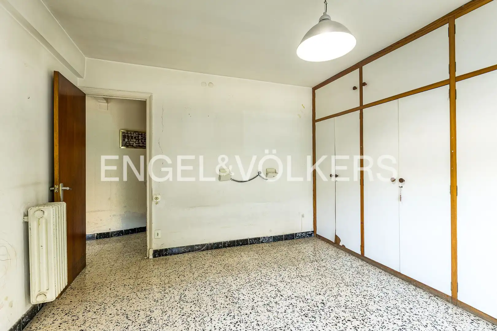 Flat for sale in Tarragona  with Air Conditioner and Heating