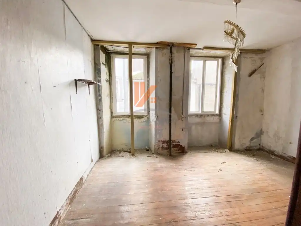 Dormitori de Casa o xalet en venda en Santiago de Compostela 