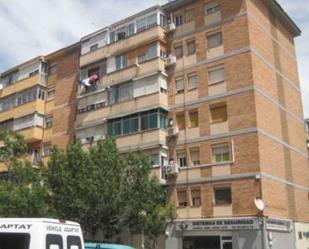 Vista exterior de Pis en venda en Sant Boi de Llobregat