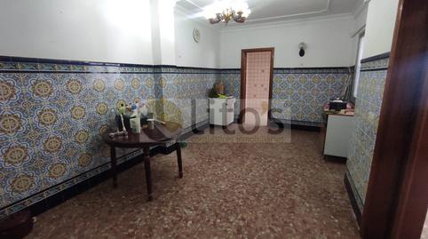 Foto 4 de Casa adosada en venda a Calle Murillo, Centro - Doña Mercedes, Dos Hermanas