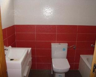 Bathroom of Flat for sale in Montroy