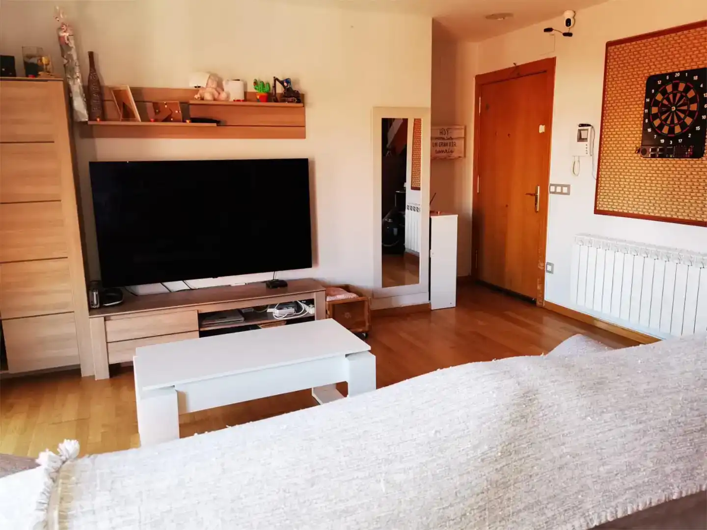 Sala d'estar de Dúplex en venda en Oyón-Oion amb Aire condicionat, Parquet i Moblat