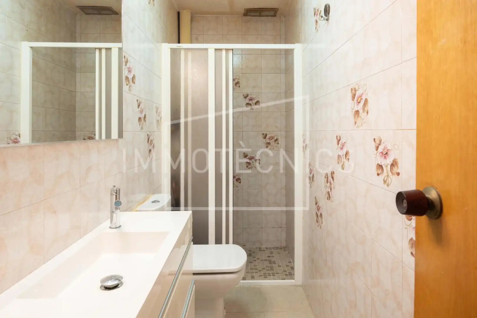 Bathroom of Houses for sale in Granollers  with Air Conditioner, Heating and Terrace