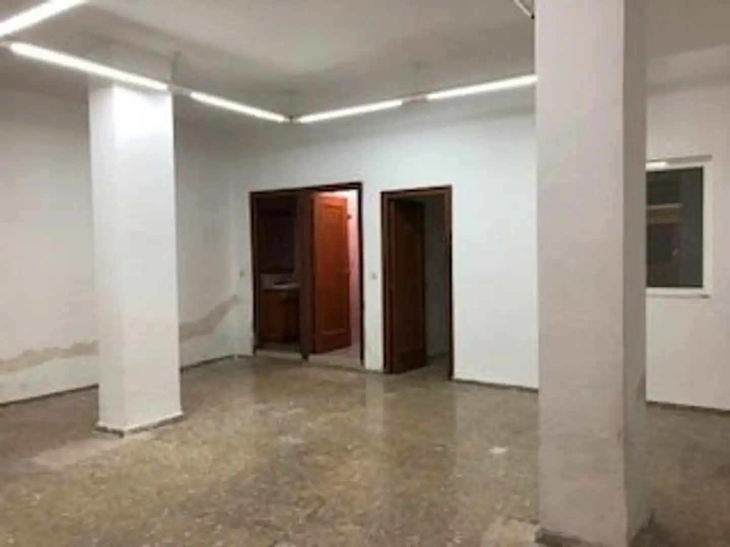 Local comercial en venta en Calle Altagracia, imagen 5
