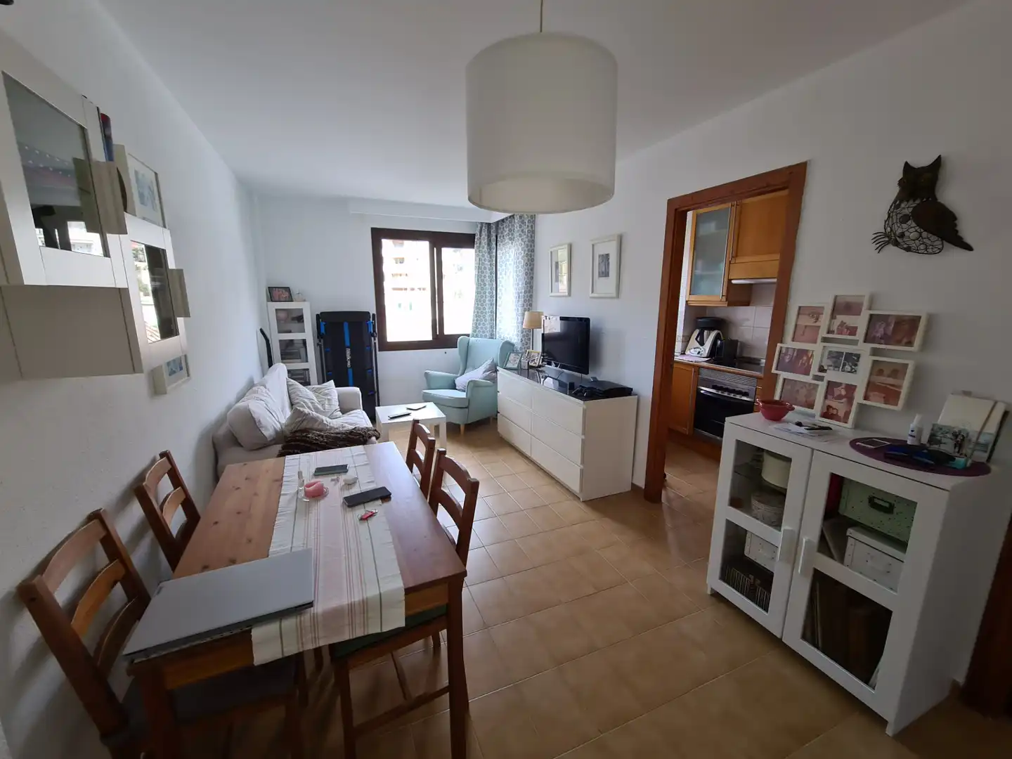 Appartement compact avec piscine à louer à Ponent