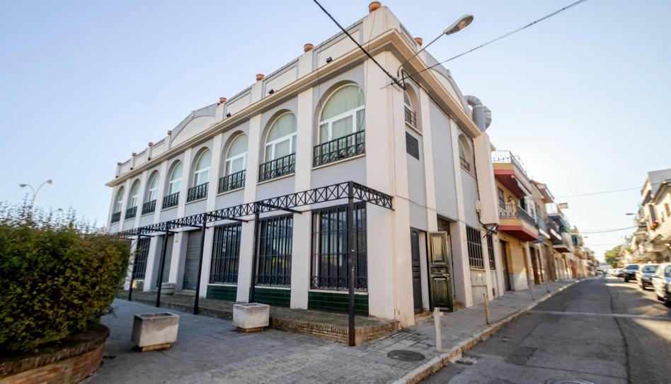 Foto 1 de Edifici en venda a Calle Pablo Neruda, Lepanto, Sevilla