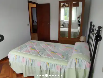 Bedroom of Flat for rent in Santiago de Compostela   with Pets allowed