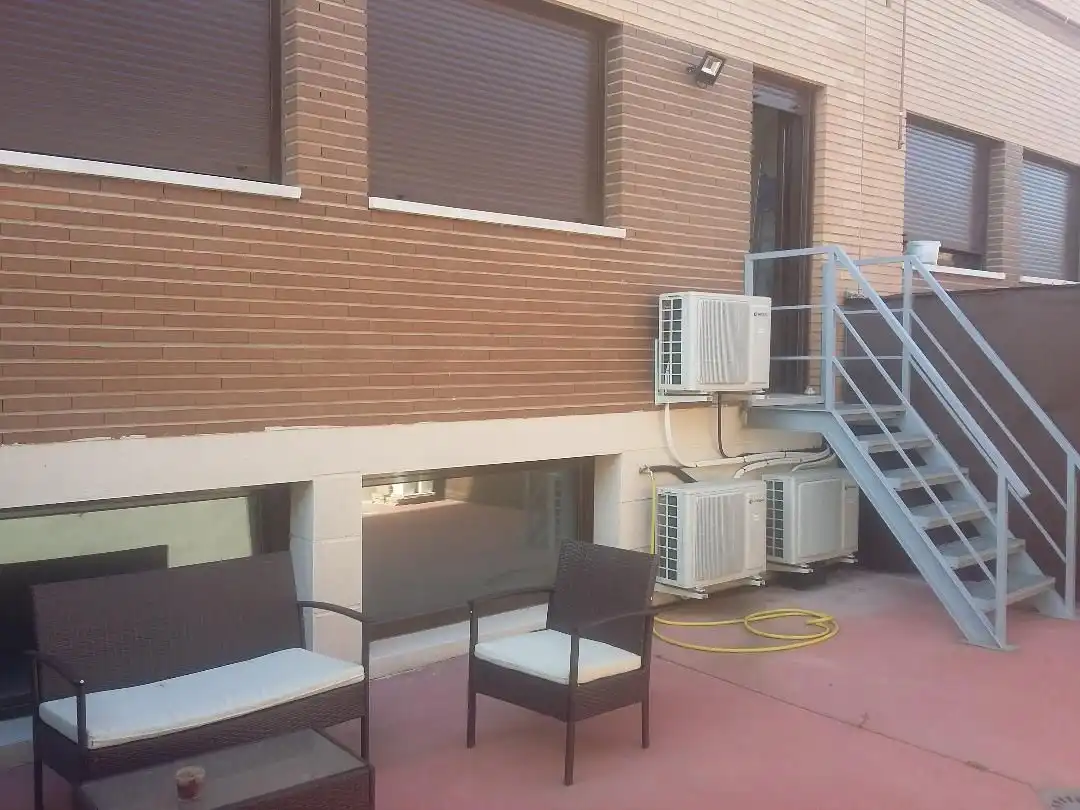 Terrassa de Pis per a compartir en Fuente El Saz de Jarama amb Aire condicionat, Calefacció i Moblat