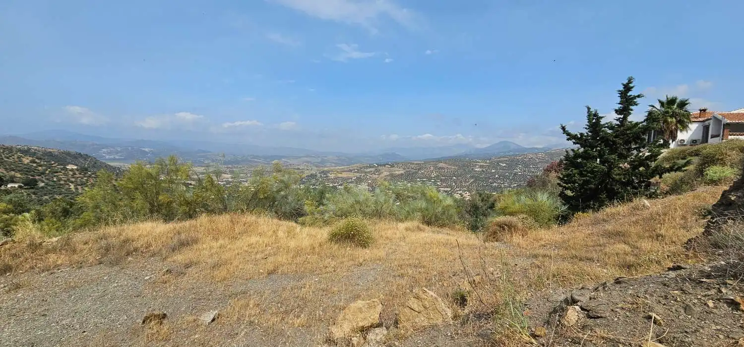 Residencial en venda en Alcaucín