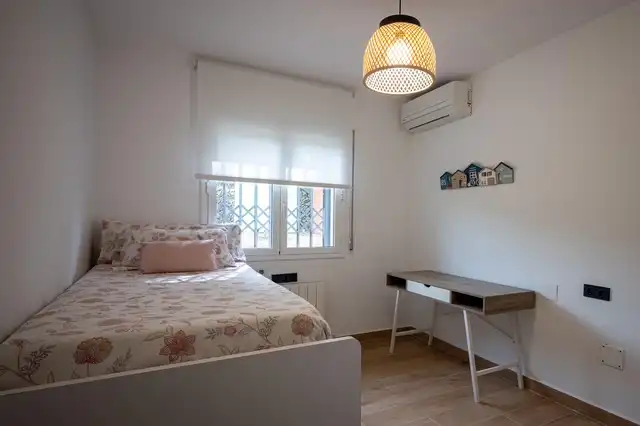 Habitación de Finca rústica en venta en La Riera de Gaià con Aire acondicionado, Calefacción y Jardín privado