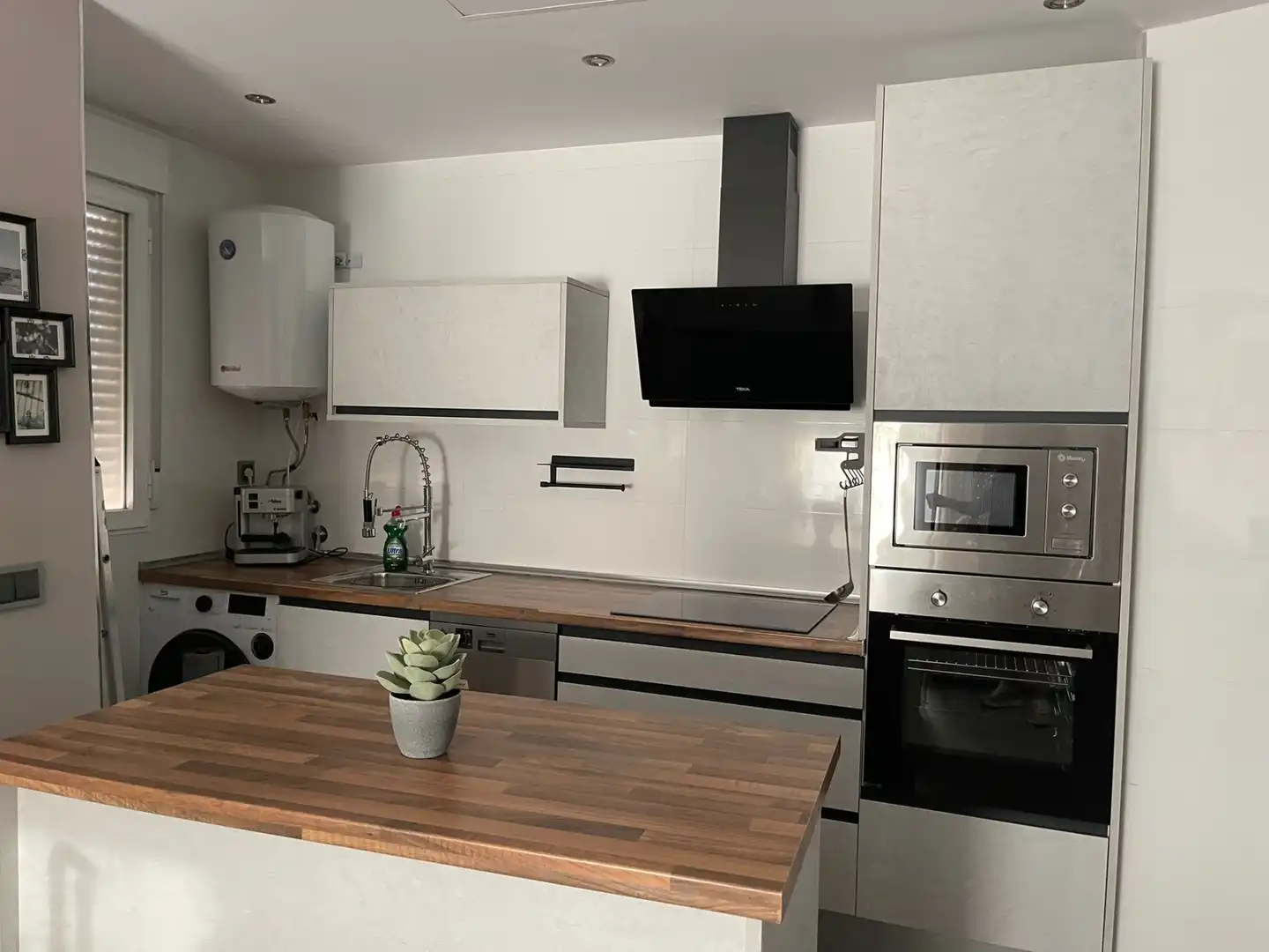 Cocina de Apartamento de alquiler en Linares con Aire acondicionado, Calefacción y Amueblado