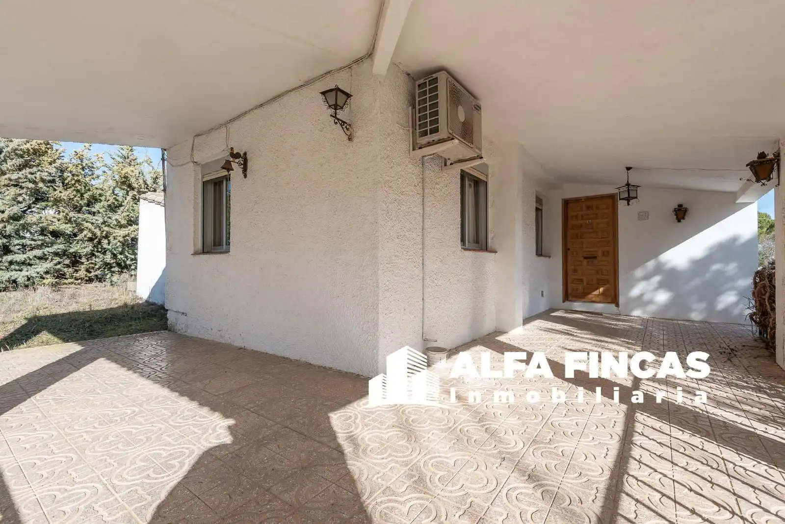 Vista exterior de Casa o chalet en venta en Villar de Cañas con Aire acondicionado, Calefacción y Jardín privado