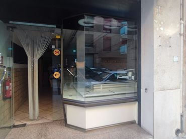 Local comercial en venda a del Bergueda 20