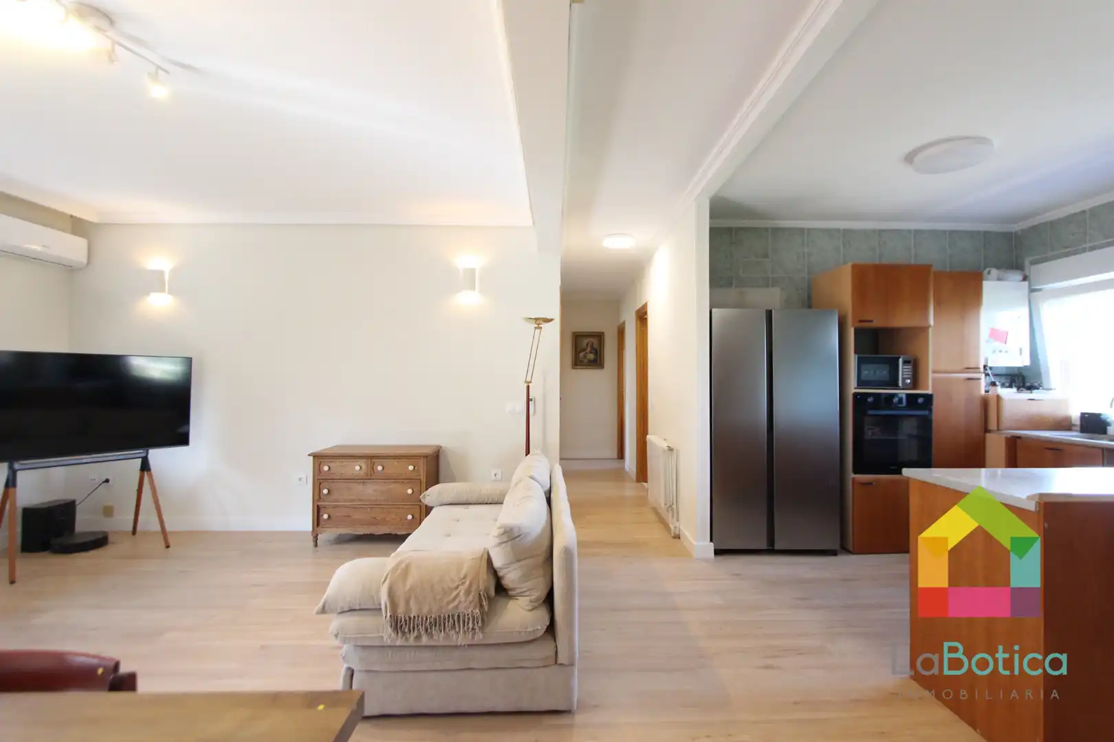 Sala de estar de Piso en venta en Olías del Rey con Aire acondicionado, Calefacción y Terraza