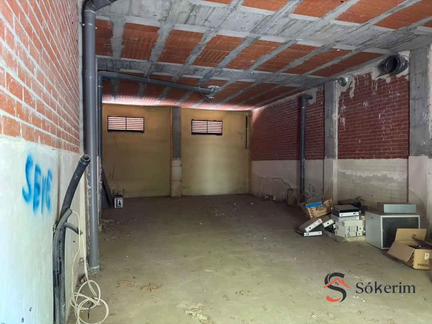 Local comercial en venda a Humanes de Madrid