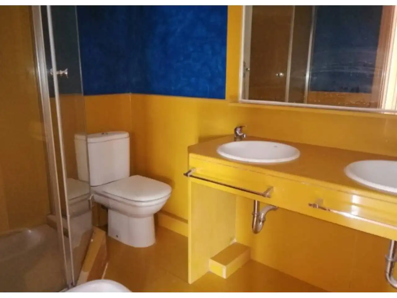 Badezimmer von Dachboden zum Verkauf in Getafe mit Klimaanlage, Parkett und Terrasse