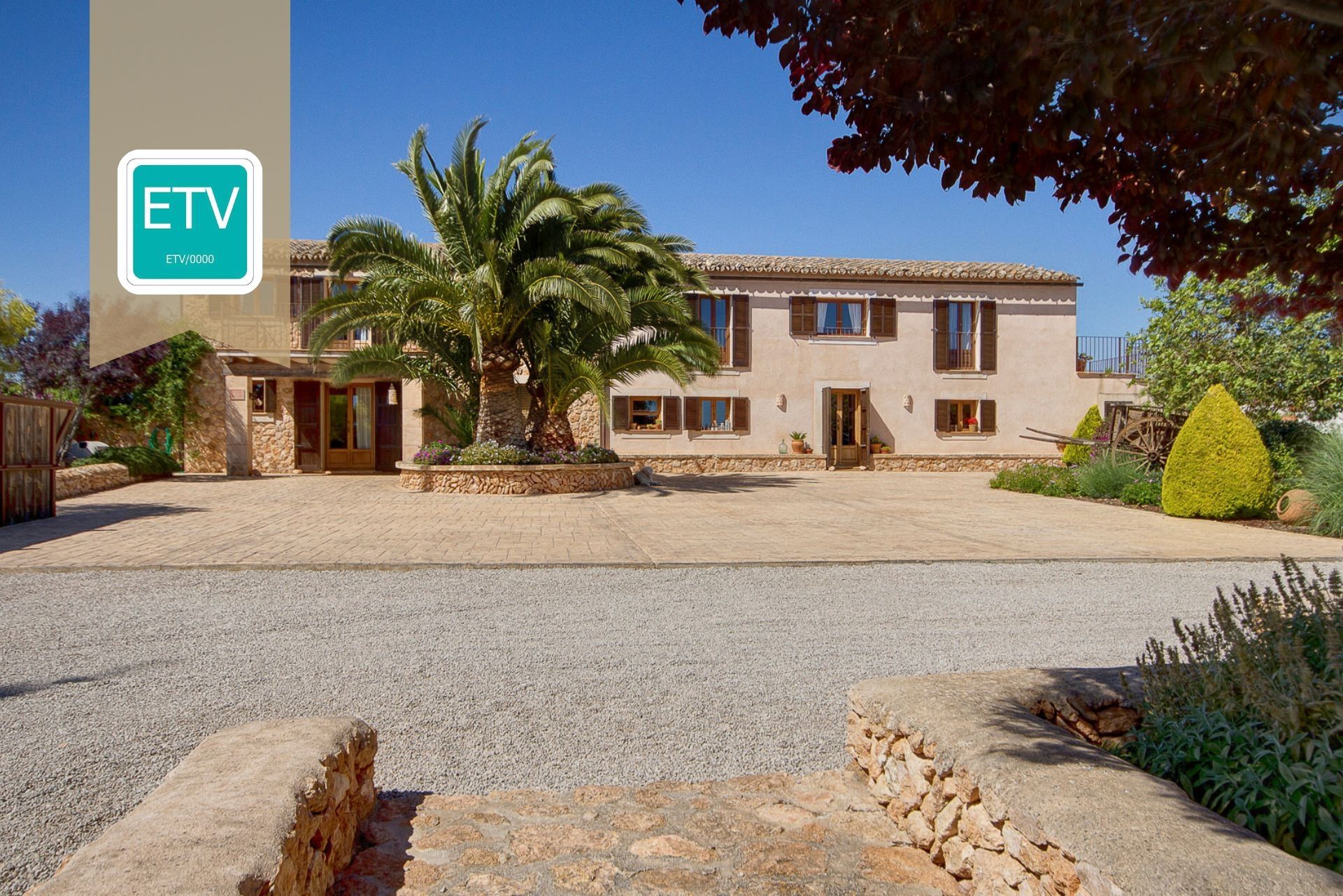 Vista exterior de Edifici en venda en Corvera de Asturias amb Alarma