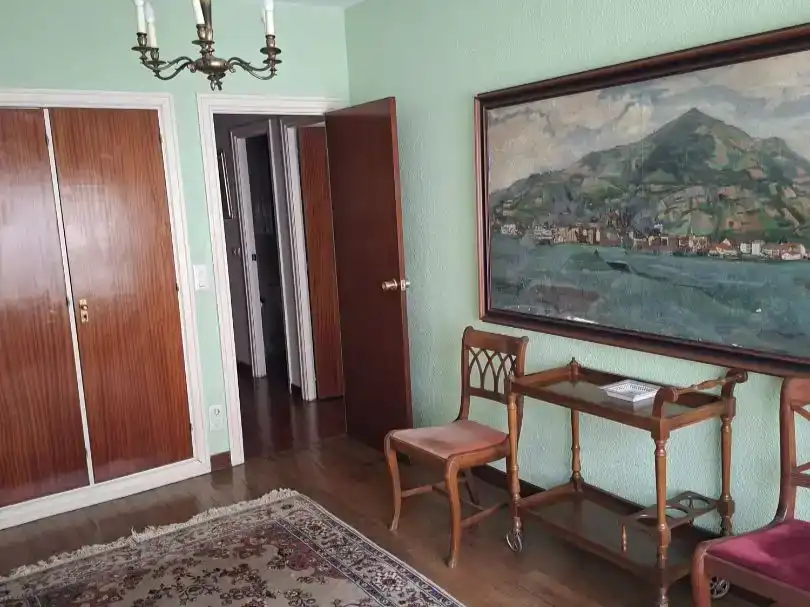 Piso en venta en Getxo  con Balcón