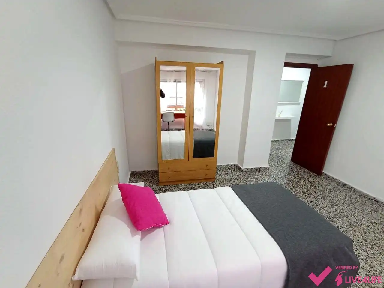 Schlafzimmer von Wohnung zur Miete in Valencia mit Terrasse und Möbliert