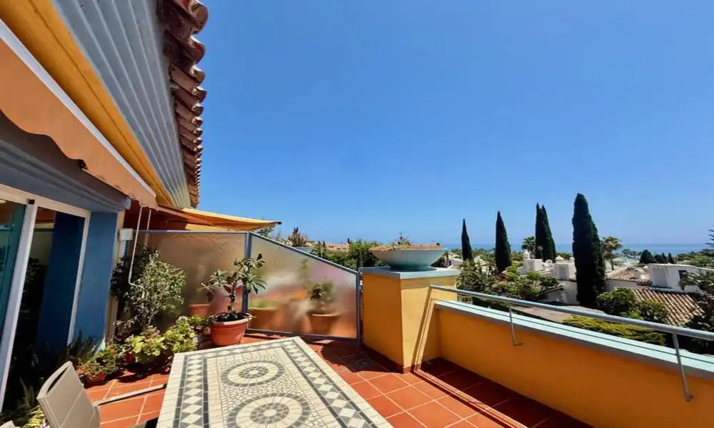 Terraza de Dúplex de alquiler en Marbella con Aire acondicionado, Calefacción y Terraza