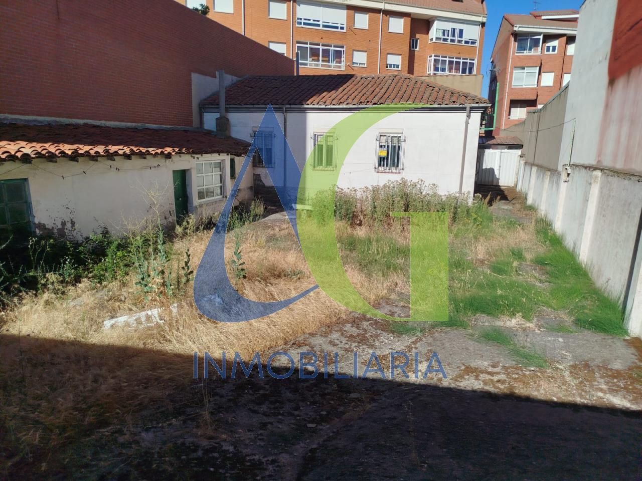 Casa o xalet en venda en San Andrés del Rabanedo amb Calefacció i Jardí privat