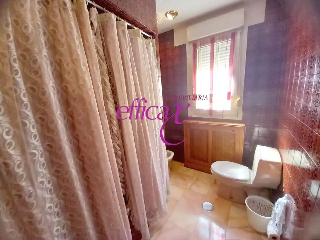 Habitación de Piso en venta en Torrijos con Calefacción y Terraza