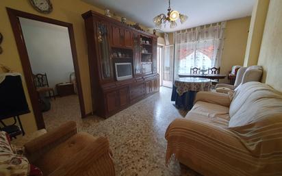 Sala d'estar de Pis en venda en Talavera de la Reina amb Terrassa i Balcó