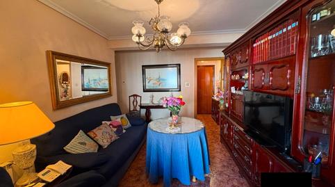 Photo 4 of Flat for sale in Calle de Ponferrada, Pilar, Madrid