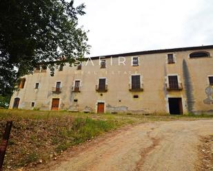 Vista exterior de Edifici en venda en Flaçà