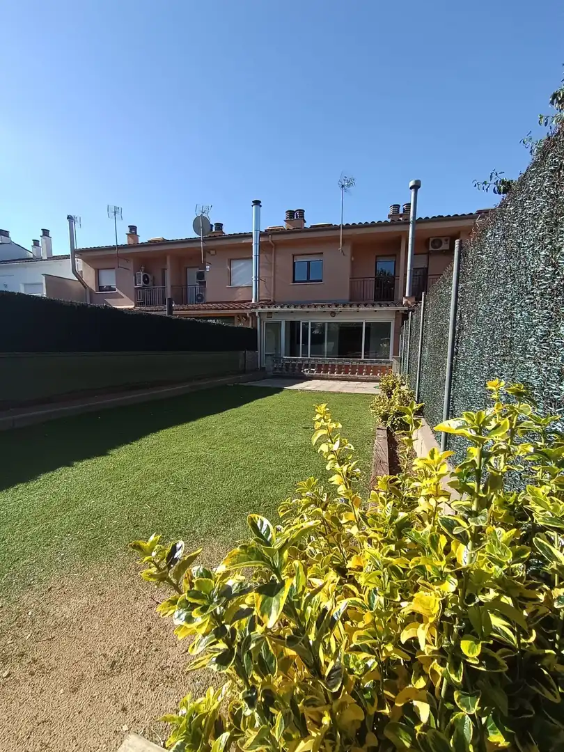 Garden of Detached homes for sale in Girona  with Heating, Terrace and Storage room