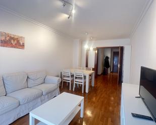 Living room of Flat to rent in Gijón   with Heating, Parquet flooring and Furnished