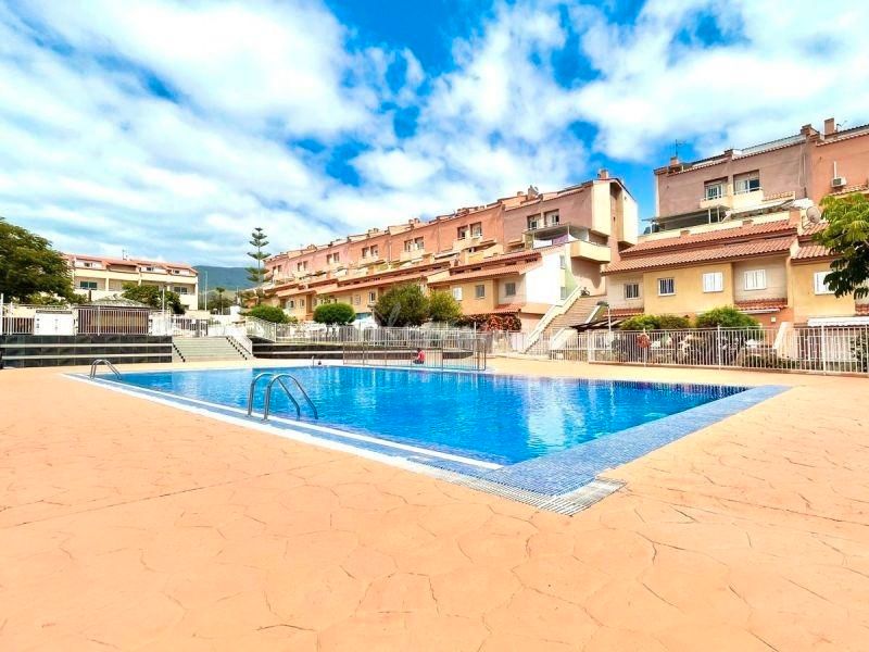 Swimming pool of Duplex for sale in Adeje  with Air Conditioner, Private garden and Terrace