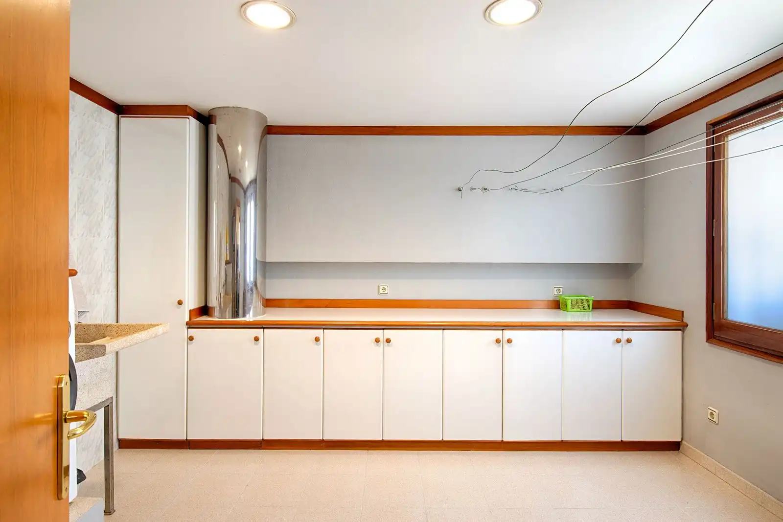 Cocina de Casa o chalet en venta en Porqueres con Calefacción, Jardín privado y Parquet