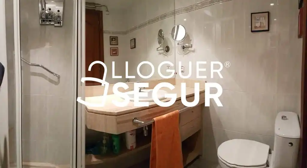 Piso de alquiler en Marítim, Centre
