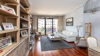 Exterior view of Apartment for sale in Alcobendas  with Air Conditioner, Heating and Parquet flooring