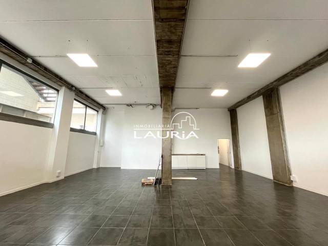 Local comercial en Alquiler en Andarella en Barrio de la Luz