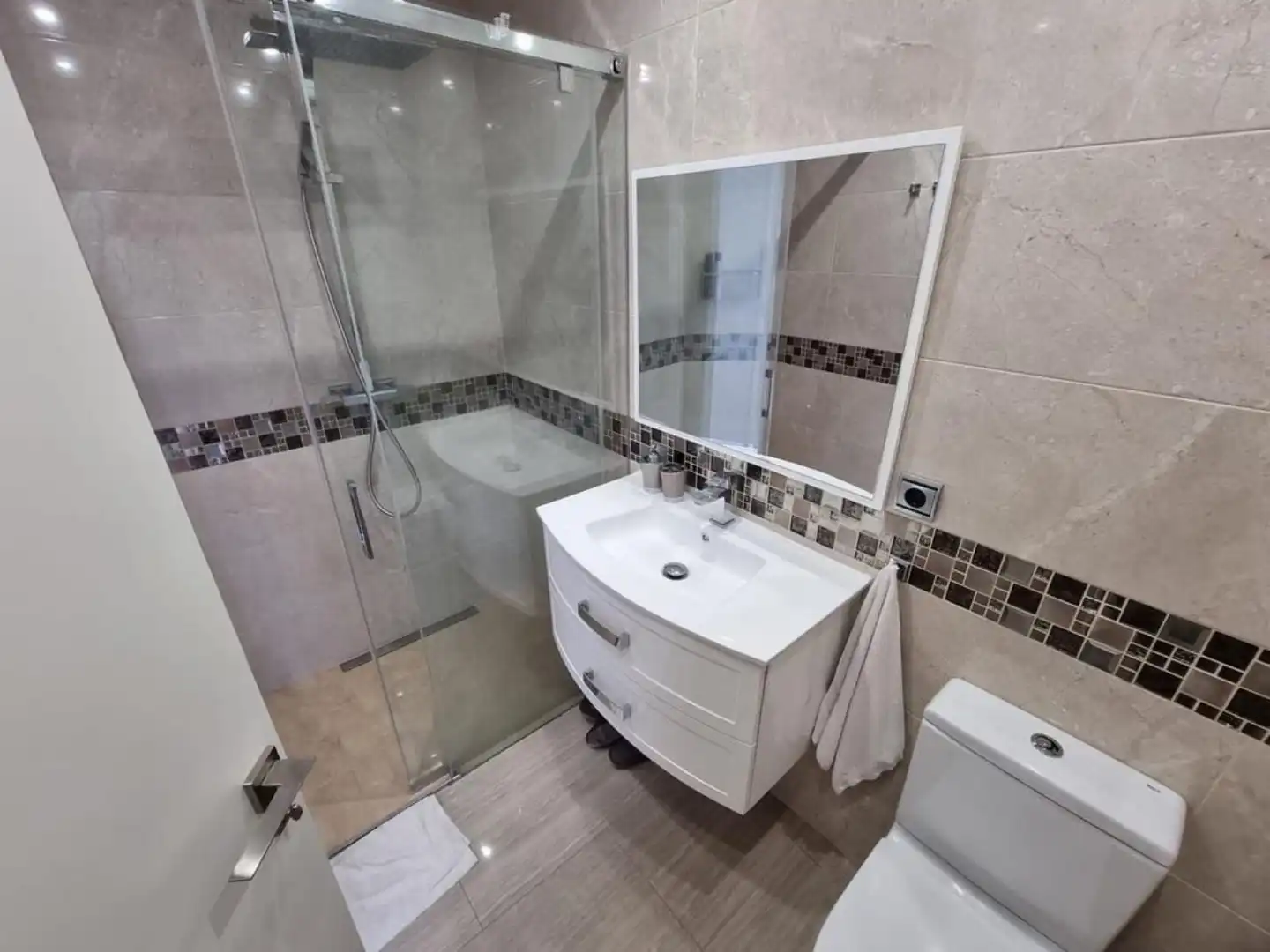 Chalet con terraza en venta en Condado del Jaruco - Puigventós, imagen 35