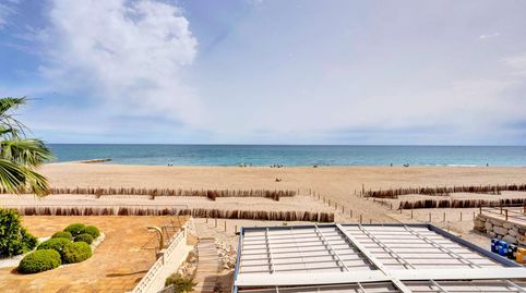Apartamento exclusivo en primera línea con vistas al mar en Denia  Deveses, imatge 2