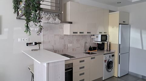 Foto 4 de Piso de alquiler en Avenida Carvajal, Las Gaviotas - Carvajal, Fuengirola