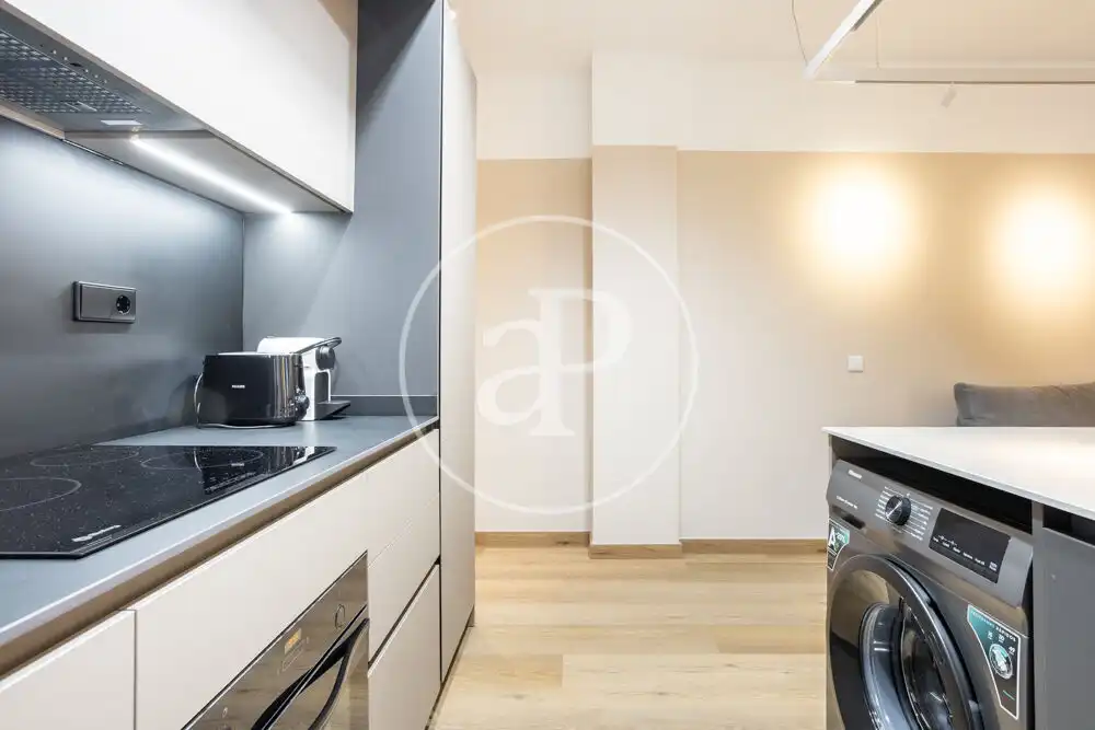 Kitchen of Flat for rent in Valencia  with Air Conditioner, Heating and Terrace