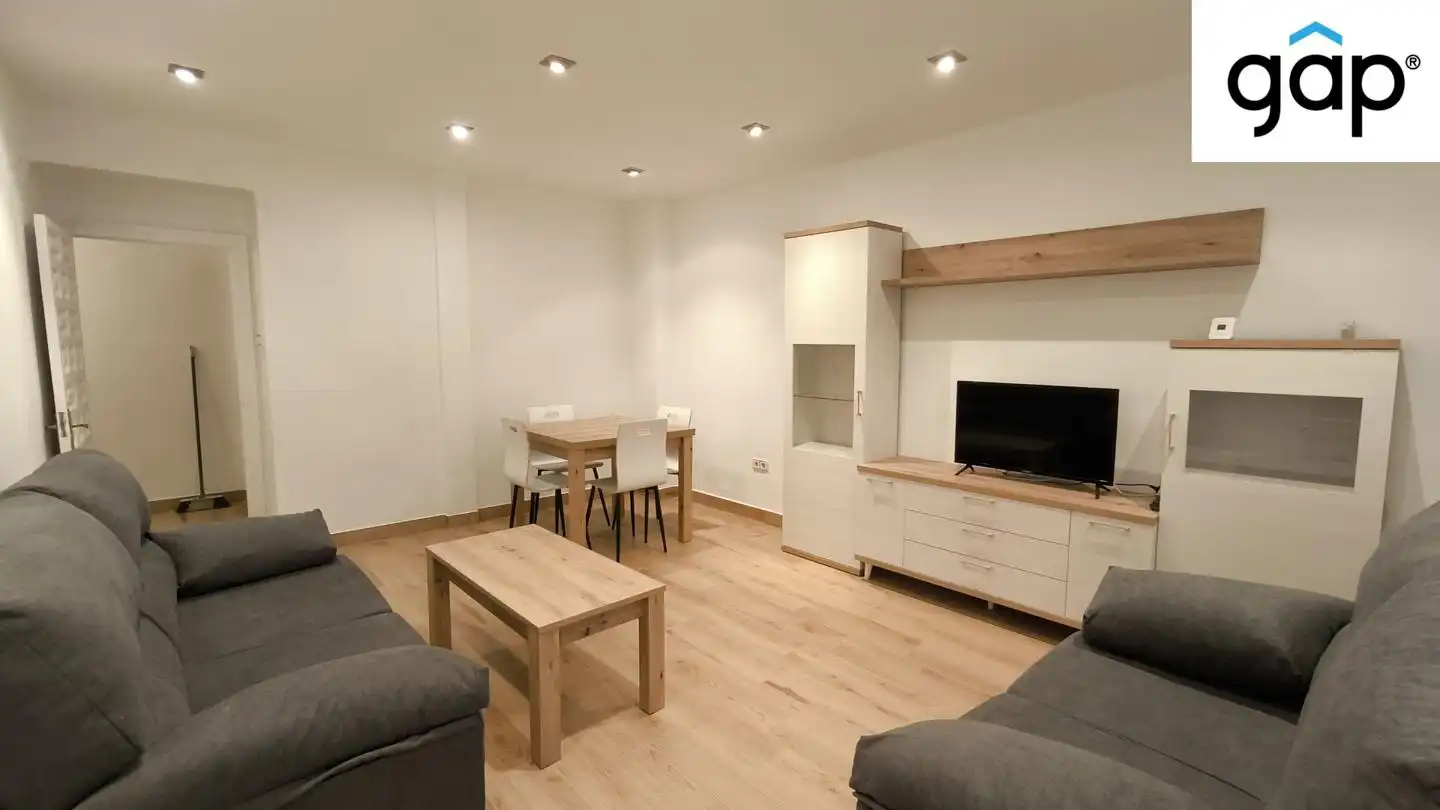 Appartement avec ascenseur à louer à Calle de Noheda, imagen 2