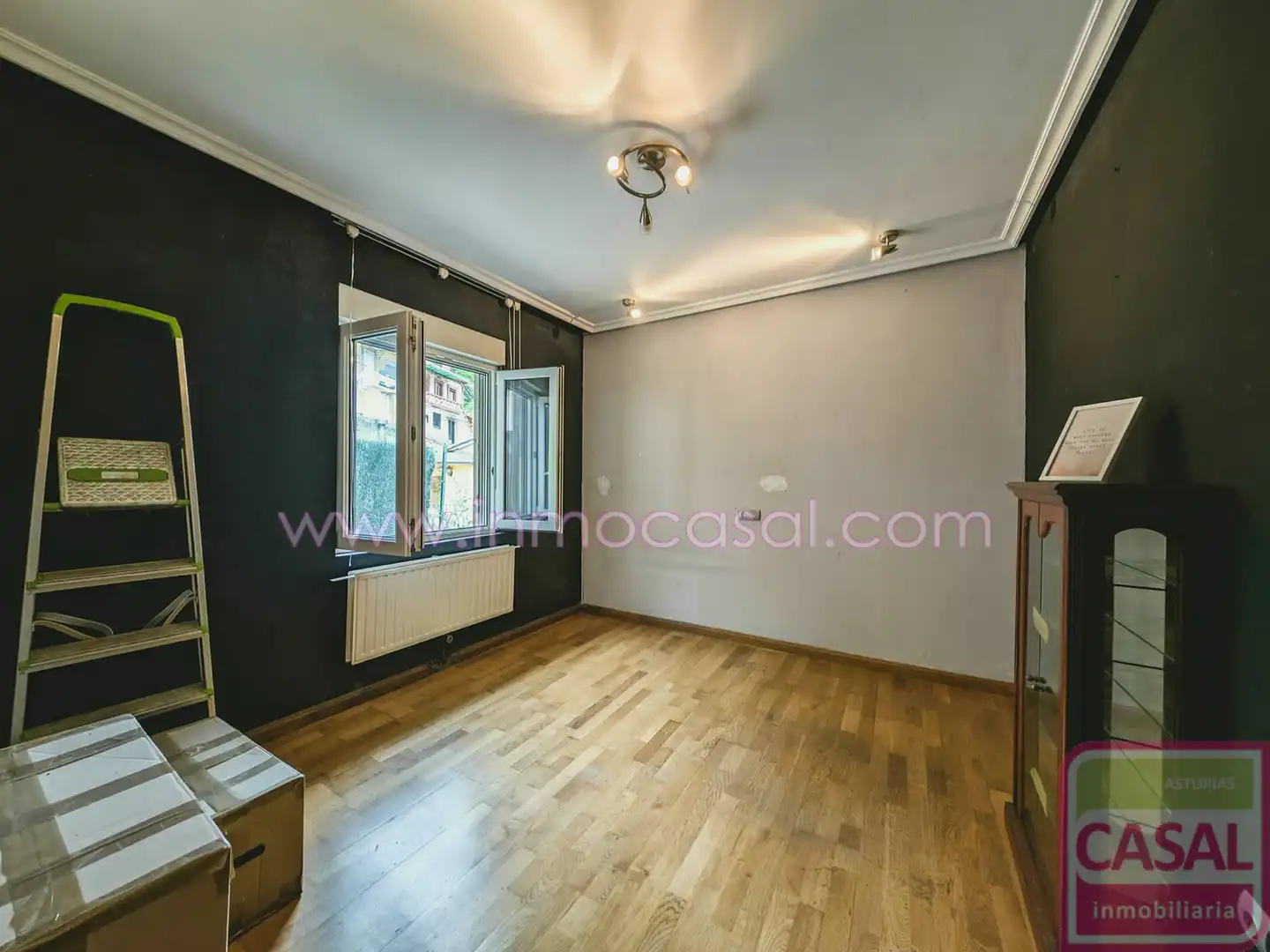 Dormitori de Casa o xalet en venda en Mieres (Asturias) amb Calefacció, Terrassa i Traster