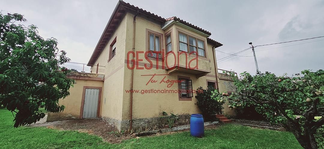 Exterior view of House or chalet for sale in Medio Cudeyo  with Heating, Private garden and Terrace