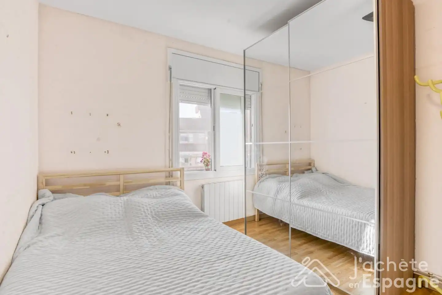 Habitación de Apartamento en venta en Gavà con Calefacción y Terraza
