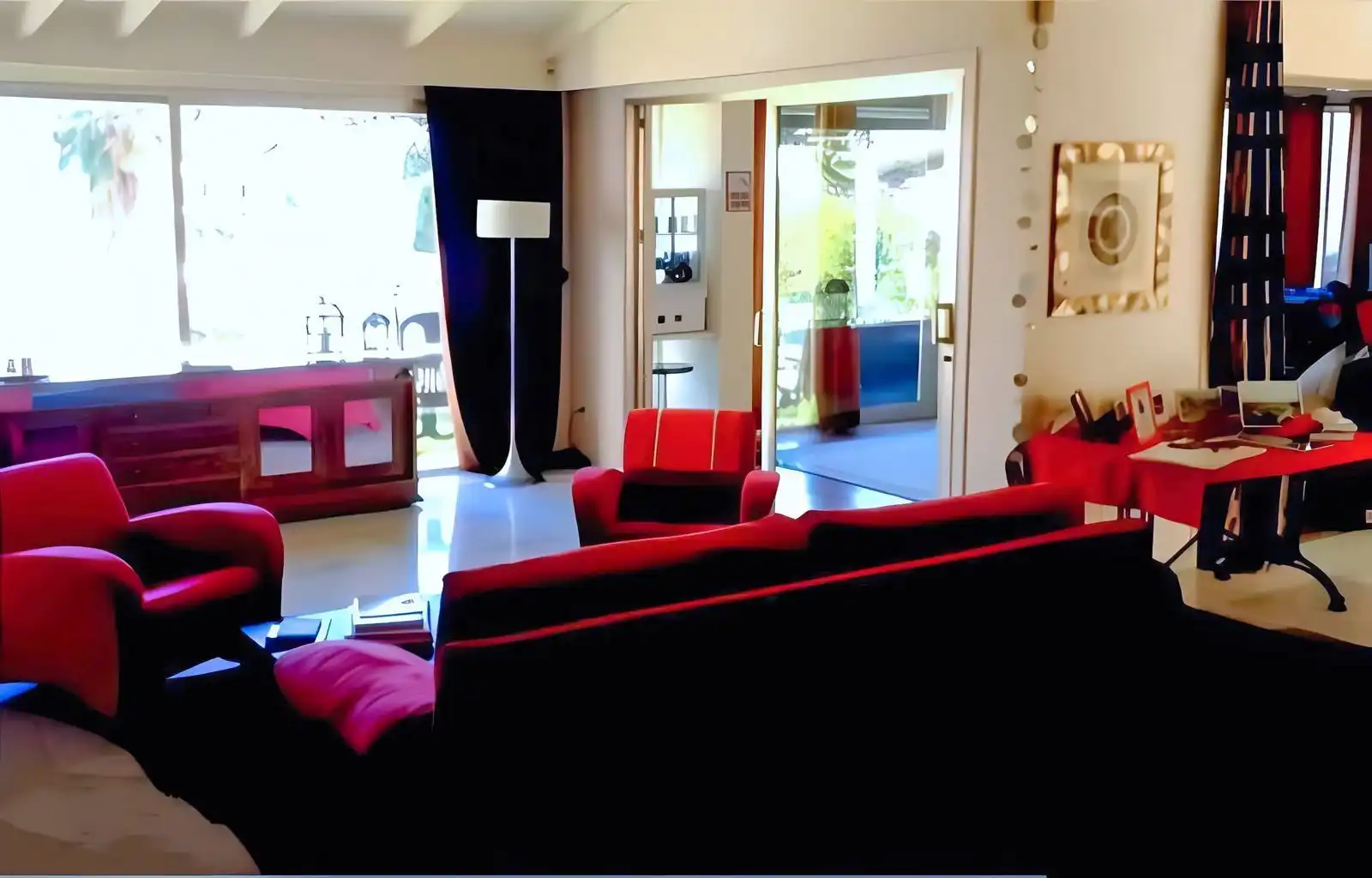 Chalet con piscina en venta en Calle Sirio 323, imagen 2