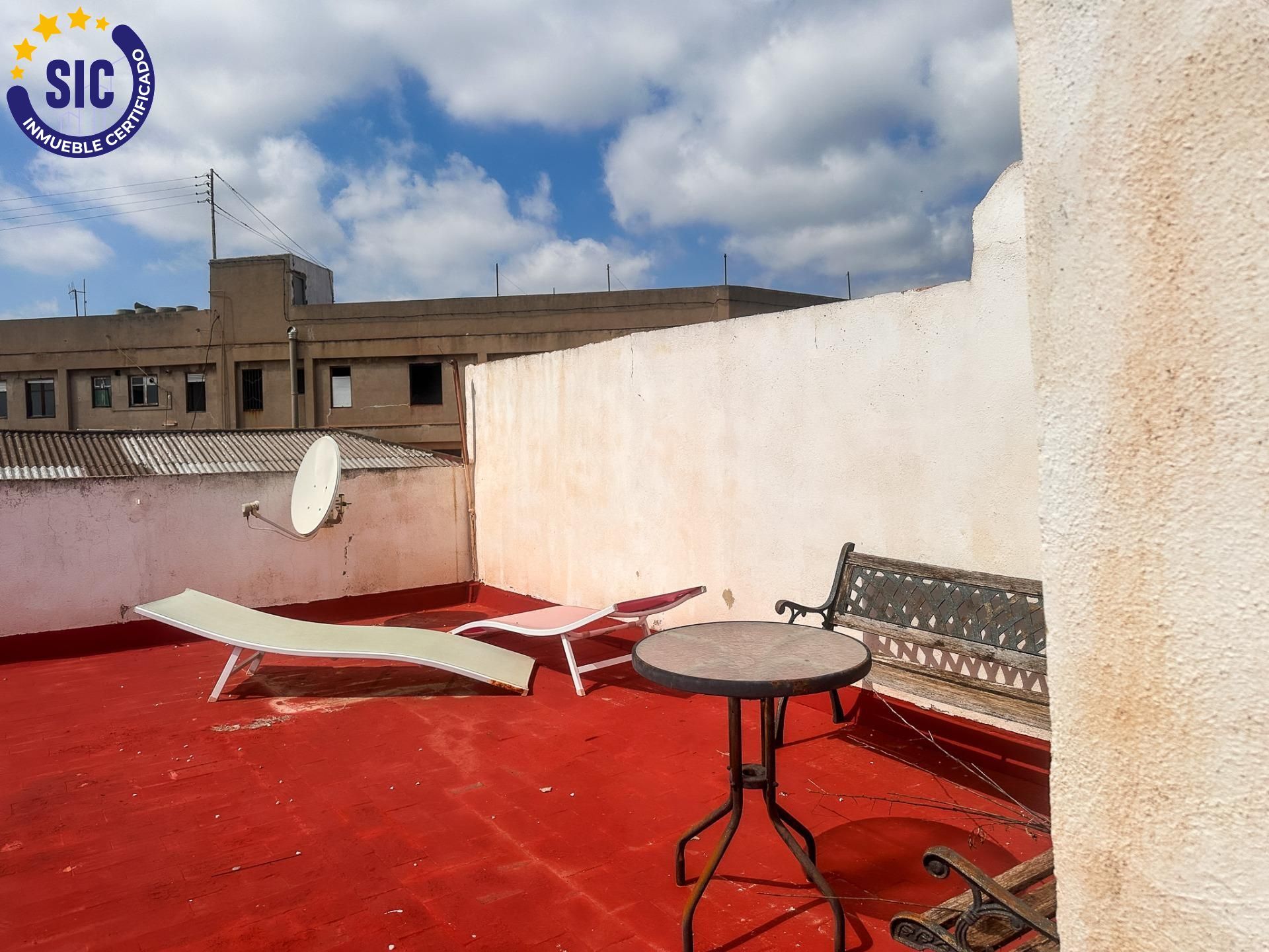 Terraza de Casa o chalet en venta en Castellón de la Plana / Castelló de la Plana con Terraza, Trastero y Alarma